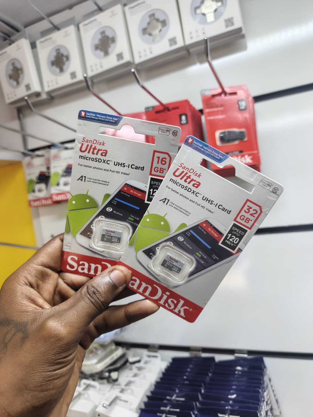 32GB Sandisk mem card